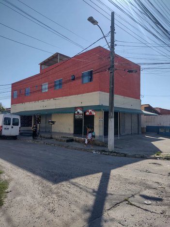 business em Avenida Benjamin Arantes Silva Júnior, Jardim Tarumãs - Caraguatatuba - SP