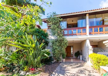 house em Eduardo Prado, Cavalhada - Porto Alegre - RS