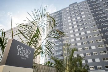apartment em Avenida Assis Brasil, Jardim Lindóia - Porto Alegre - RS