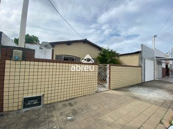 house em Rua Érico Veríssimo, Candelária - Natal - RN