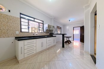 house em Rua Padre Ângelo Longhi, Jardim Belvedere - Araras - SP