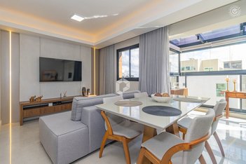 apartment em Rua Professor Guido Straube, Vila Izabel - Curitiba - PR