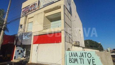 business em Avenida João Naves de Ávila, Centro - Uberlândia - MG
