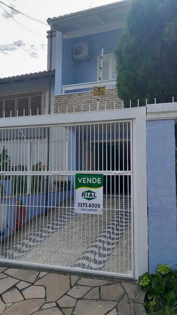 house em Rua Henrique Scliar, Jardim Itu - Porto Alegre - RS