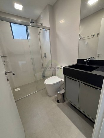 apartment em Rua 236, Meia Praia - Itapema - SC