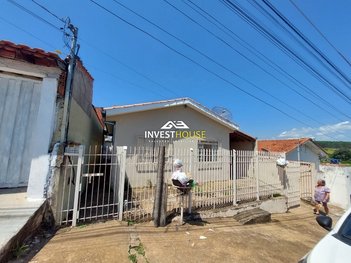 house em Rua Carmo do Rio Claro, Parque dos Municípios II - Guaxupé - MG