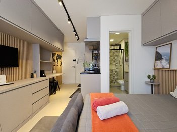 apartment em Rua Treze de Maio, Centro - Curitiba - PR
