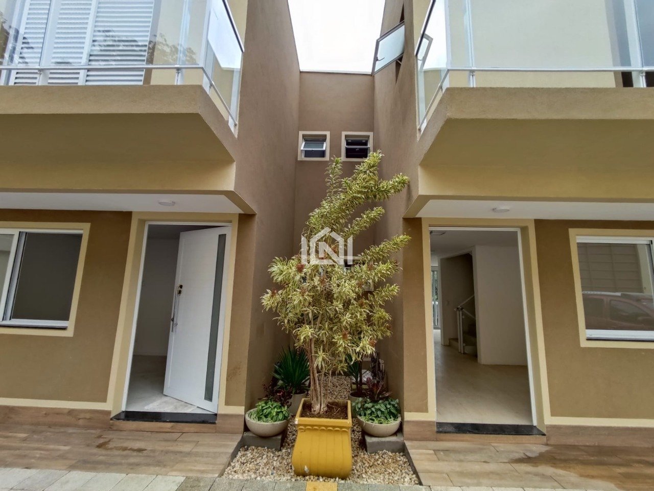 casa a venda e locacao no condominio villagio frondoso