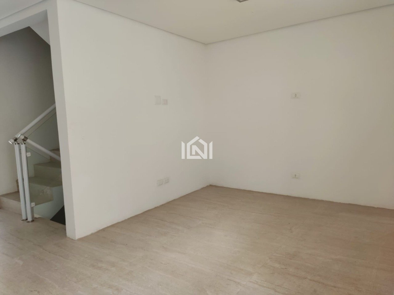 casa a venda e locacao no condominio villagio frondoso fachada.