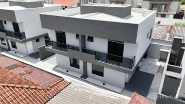 house em Rua Angelina Legat Pasini, Alto Boqueirão - Curitiba - PR