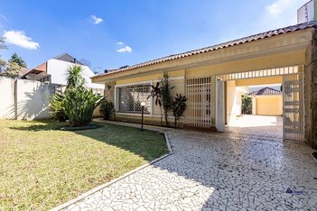 house em Rua Maranhão, Água Verde - Curitiba - PR