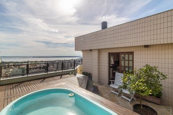 apartment em Barão de Cerro Largo, Menino Deus - Porto Alegre - RS