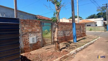 house em Rua Bahia, Centro - Barão de Antonina - SP