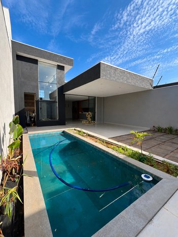 house em Rua Antônio Polsaque Filho, Jardim Aurora - Maringá - PR