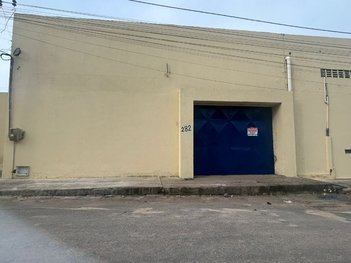 industrial em Rua Itajuípe, Planalto Ayrton Senna - Fortaleza - CE