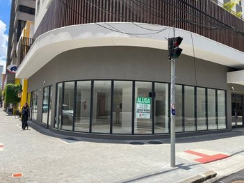 business em Rua José Loureiro, Centro - Curitiba - PR