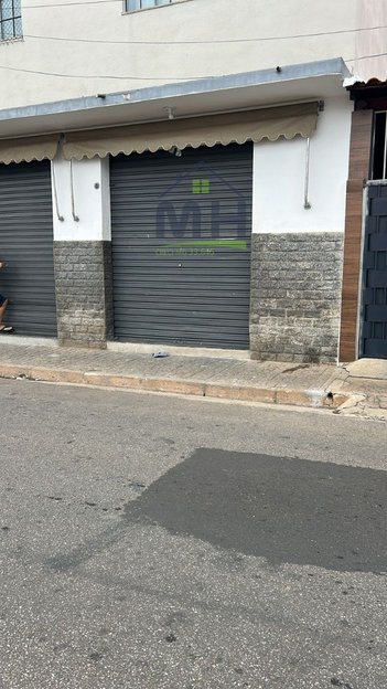 business em Rua Waldemar de Abreu, Santa Efigênia - Lavras - MG
