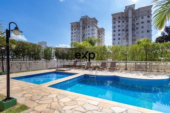 apartment em Avenida Presidente Wenceslau Braz, Lindóia - Curitiba - PR