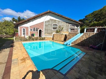 house em Estrada União e Indústria, Itaipava - Petrópolis - RJ