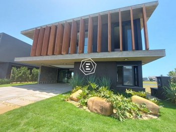 house em Rua Rio Jacuí, Centro - Xangri-Lá - RS