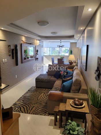 apartment em Rua General Tasso Fragoso, Boa Vista - Porto Alegre - RS