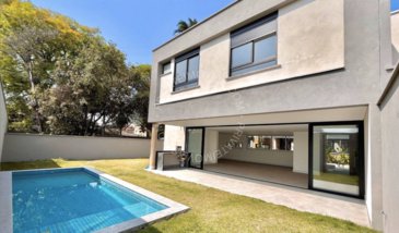 house em Rua Comendador Elias Zarzur, Santo Amaro - São Paulo - SP