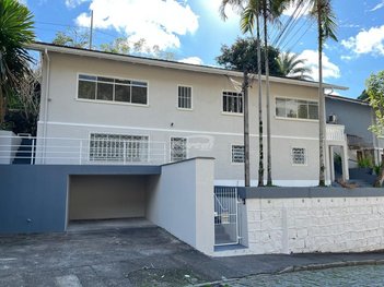 house em Rua Petrópolis, Centro - Blumenau - SC