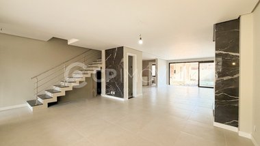 house em Rua Dona Adda Mascarenhas de Moraes, Jardim Itu - Porto Alegre - RS