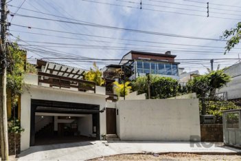house em Rua Teixeira de Carvalho, Medianeira - Porto Alegre - RS