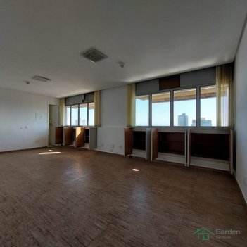 office em José Antônio Romeno Neme, Jardim São Dimas - São José dos Campos - SP