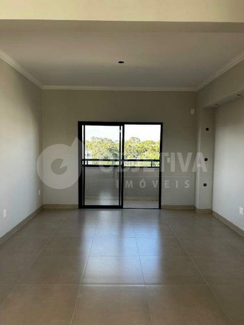 apartment em Rua José Carrijo, Santa Mônica - Uberlândia - MG
