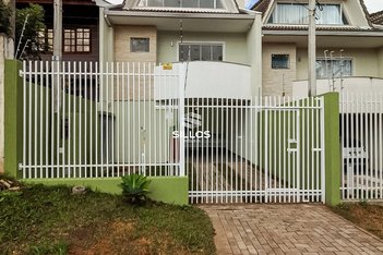 house em Rua Coronel Ary Pinho, Boa Vista - Curitiba - PR