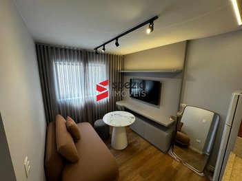 apartment em Rua Lamenha Lins, Parolin - Curitiba - PR