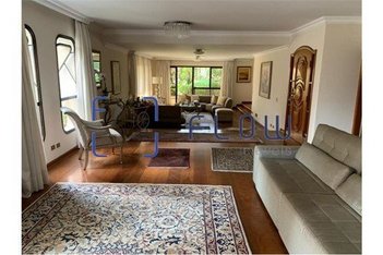 apartment em Avenida Chibarás, Moema - São Paulo - SP