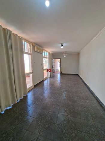 house em Rua Ivo Simões Gomes, Parque Residencial Lagoinha - Ribeirão Preto - SP