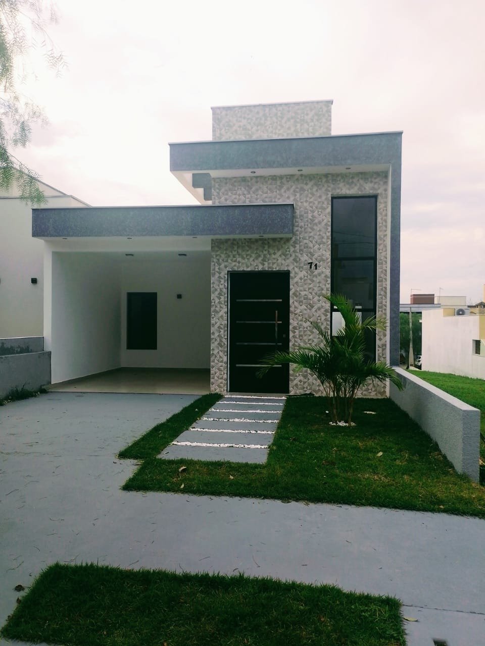 image-0