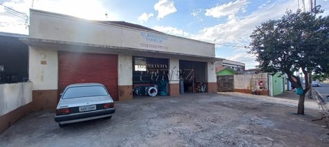 commercial_building em Jorge Casoni, Lago Igapó - Londrina - PR