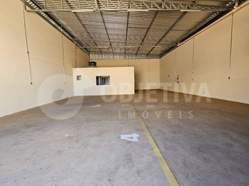 industrial em Rua João Borges Guimarães, Shopping Park - Uberlândia - MG