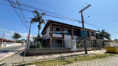 house em Rua Rio de Janeiro, Centro - Balneário Rincão - SC