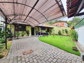 house em Rua Hamilton José dos Santos, Rio do Ouro - São Gonçalo - RJ