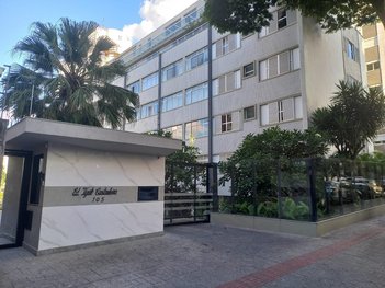 apartment em Rua Carangola, Santo Antônio - Belo Horizonte - MG