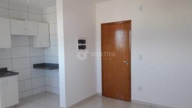 apartment em Rua Osmar Teixeira de Morais, Chácaras Tubalina e Quartel - Uberlândia - MG
