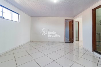 house em QNM 38 Conjunto F2, Taguatinga Centro (Taguatinga) - Brasília - DF