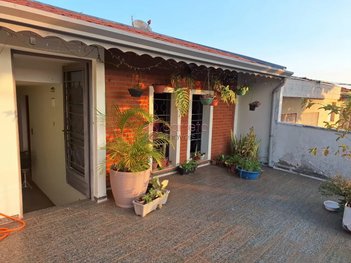 house em Rua Alexandre Pozzani, Jardim Pacaembu - Jundiaí - SP