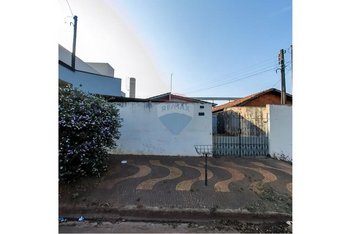 house em Rua Renaldo Baccaro, Parque das Árvores - Araras - SP