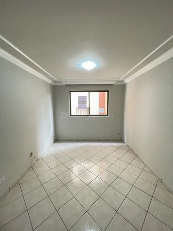 apartment em Rua 10 de Maio, Zona 07 - Maringá - PR