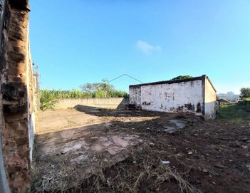 house em Avenida Benedito Otoni, Centro - Agudos - SP
