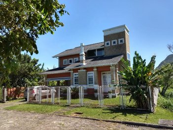 house em Rodovia Francisco Thomaz dos Santos, Pântano do Sul - Florianópolis - SC