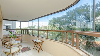 apartment em Avenida Presidente Getúlio Vargas, Água Verde - Curitiba - PR