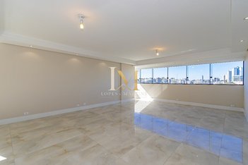 apartment em Rua Padre Germano Mayer, Cristo Rei - Curitiba - PR